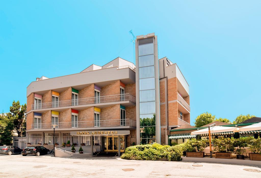 Hotel Augustus Fano Εξωτερικό φωτογραφία