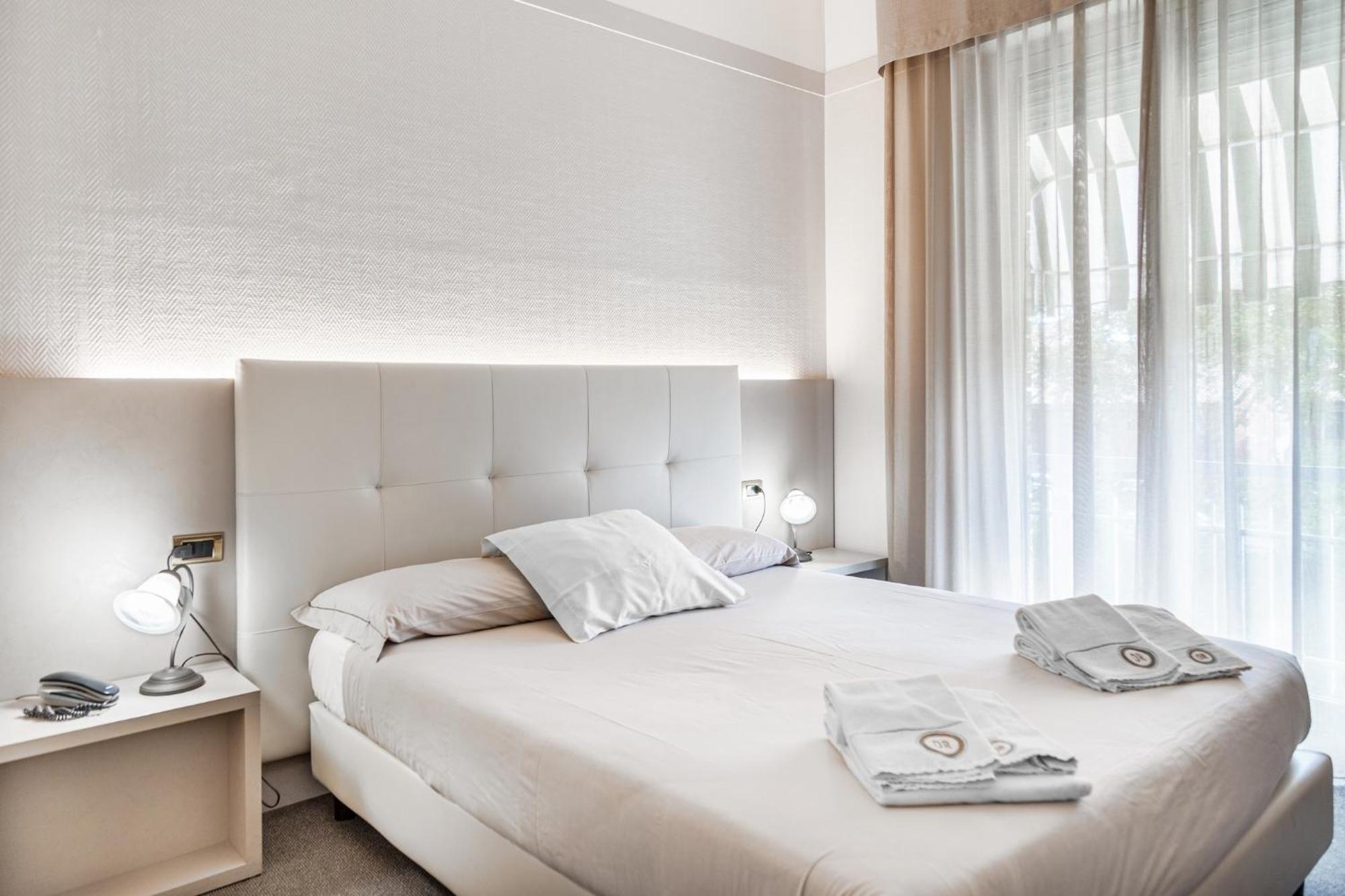 Hotel Augustus Fano Εξωτερικό φωτογραφία