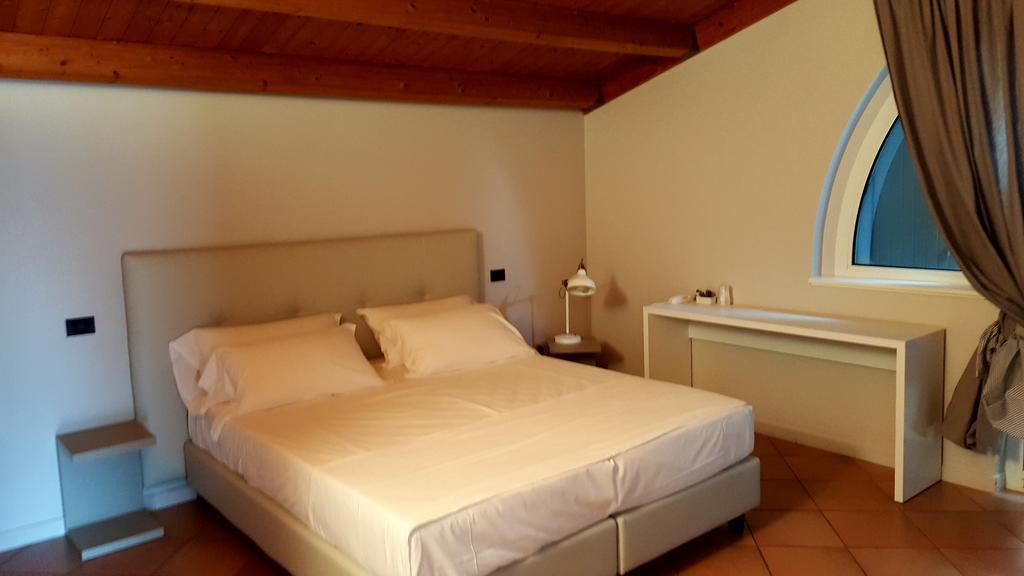 Hotel Augustus Fano Εξωτερικό φωτογραφία